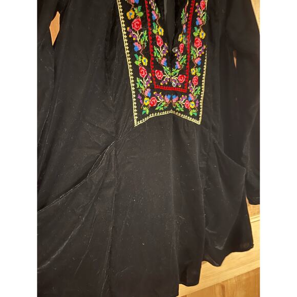 Free People Always Forever Black Velvet Embroidered Tunic Dress Sz XS TP - Picture 3 of 8